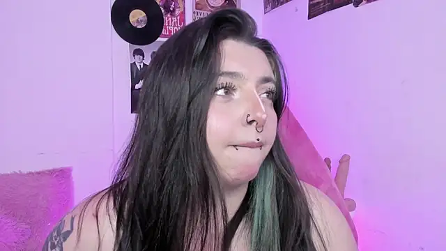 Snapshot of Sachi_Meow chatting on January 5, 2026, 9:51 pm Sachi Meow online show from January 5, 2026, 9:51 pm