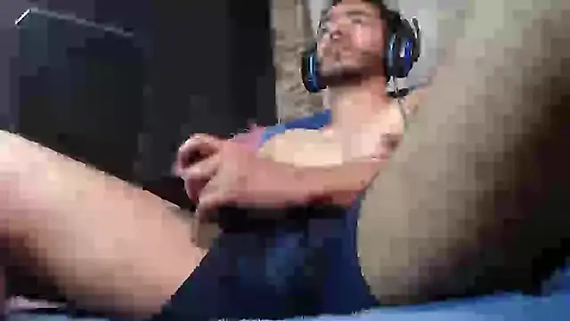 Snapshot of Tommhot chatting on February 13, 2025, 10:43 pm Tommhot online show from February 13, 2025, 10:43 pm