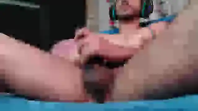 Snapshot of Tommhot chatting on March 8, 2025, 8:44 am Tommhot online show from March 8, 2025, 8:44 am