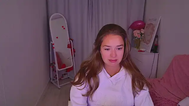 LovelyJessie online show from February 17, 2026, 1:41 pm