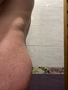 vanho29 online show from February 4, 2026, 1:11 am