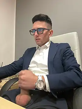 masterboss  online show from February 5, 2025, 12:38 pm