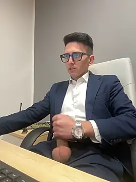 masterboss  online show from March 17, 2025, 12:46 pm