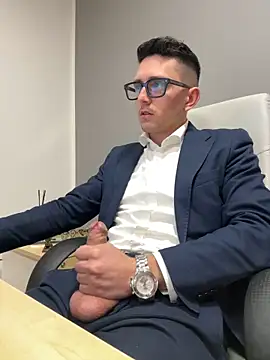 masterboss  online show from February 3, 2025, 12:36 pm