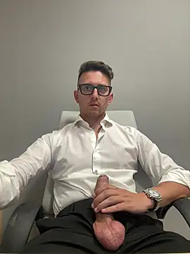 Snapshot of masterboss_ chatting on July 20, 2026, 11:56 am masterboss online show from July 20, 2026, 11:56 am