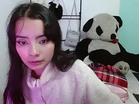 Snapshot of _annie_rosse chatting on October 6, 2025, 7:58 pm  annie rosse online show from October 6, 2025, 7:58 pm