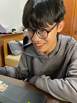 hihi0169 online show from December 19, 2024, 4:24 pm