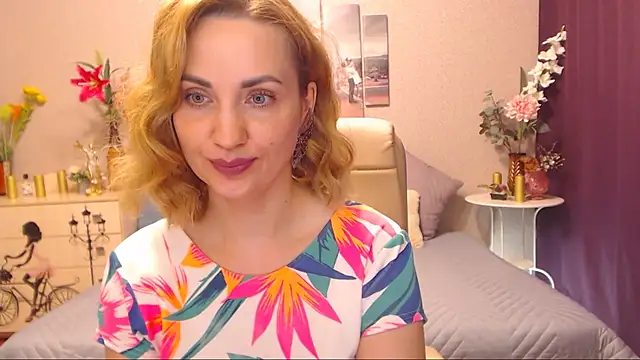 CatcherineAttraction online show from January 12, 2025, 3:03 pm