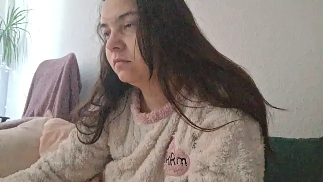 Snapshot of Cyndee_Winter chatting on November 29, 2025, 9:42 am Cyndee Winter online show from November 29, 2025, 9:42 am