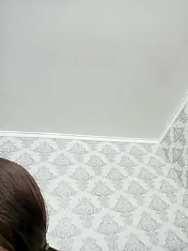 Snapshot of diamond190896 chatting on March 21, 2025, 10:39 am diamond190896 online show from March 21, 2025, 10:39 am