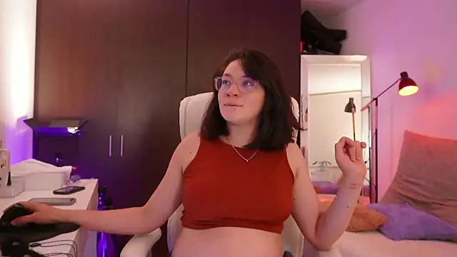 Snapshot of Anah_s chatting on February 21, 2026, 12:01 am Anah s online show from February 21, 2026, 12:01 am