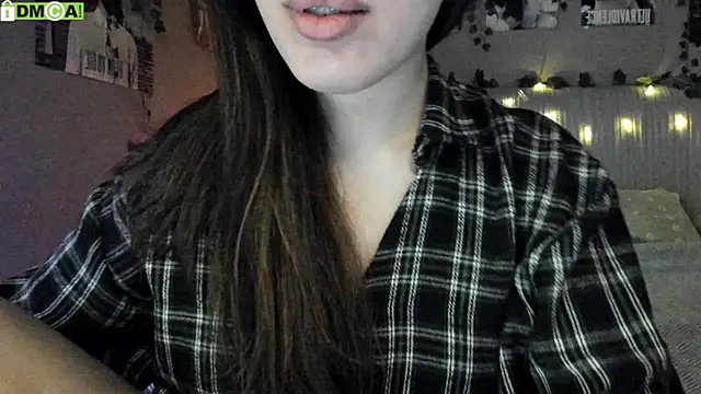 Anisawithlove online show from November 10, 2025, 3:22 am