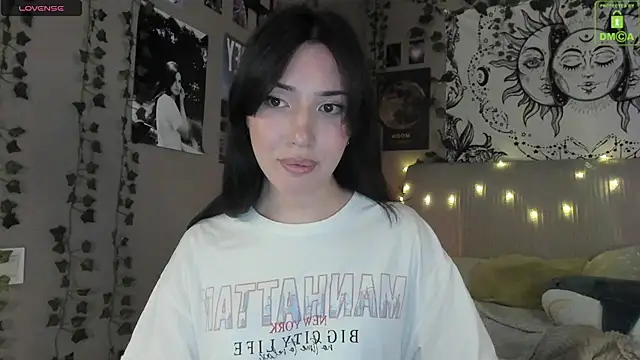 Anisawithlove online show from March 21, 2025, 3:57 pm