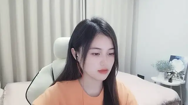 Wofeifei-baby online show from December 5, 2024, 3:12 pm