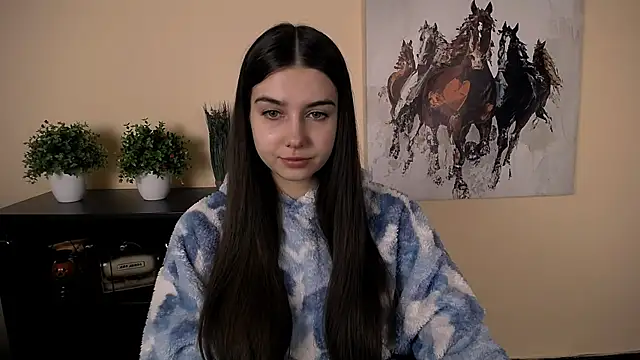 Lili magic online show from March 4, 2026, 8:11 am