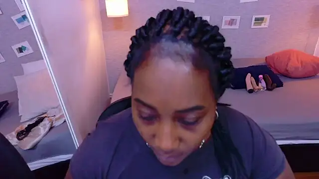Snapshot of kiara_evanss chatting on May 23, 2026, 12:31 am kiara evanss online show from May 23, 2026, 12:31 am