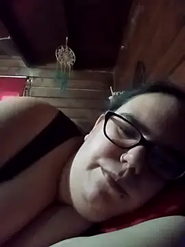 gatitabuena-90 online show from February 19, 2026, 6:54 am