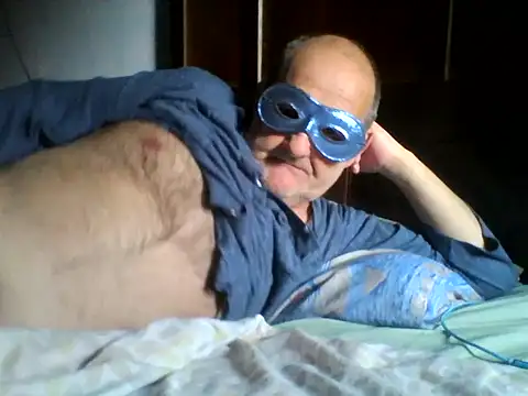 Snapshot of Geppo5911 chatting on December 18, 2024, 12:07 pm Geppo5911 online show from December 18, 2024, 12:07 pm