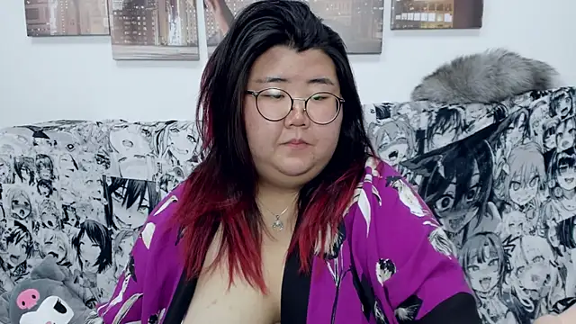 Snapshot of Nadine_asian chatting on December 21, 2024, 2:26 pm Nadine asian online show from December 21, 2024, 2:26 pm