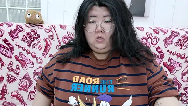 Nadine asian online show from March 5, 2026, 3:14 am