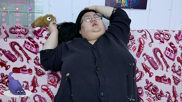 Snapshot of Nadine_asian chatting on December 20, 2025, 1:30 am Nadine asian online show from December 20, 2025, 1:30 am