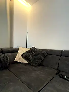 Snapshot of Laurahorney_xo chatting on November 19, 2025, 2:17 pm Laurahorney xo online show from November 19, 2025, 2:17 pm