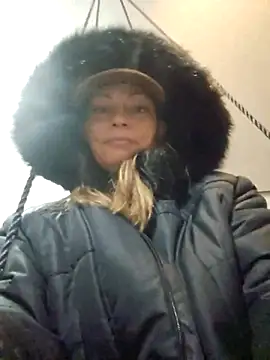 Snapshot of Erotic_and_Exotic chatting on February 6, 2026, 9:00 pm Erotic and Exotic online show from February 6, 2026, 9:00 pm