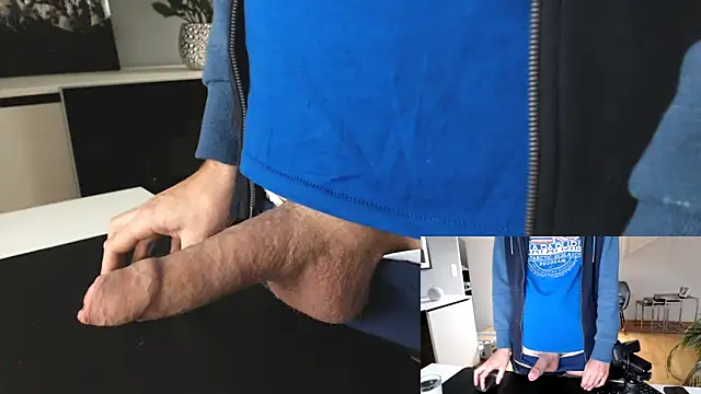 Snapshot of sperma_tributes chatting on October 7, 2025, 7:20 am sperma tributes online show from October 7, 2025, 7:20 am