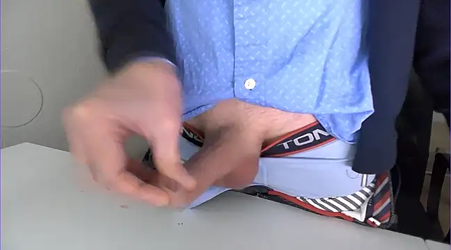 Snapshot of sperma_tributes chatting on December 11, 2024, 12:02 pm sperma tributes online show from December 11, 2024, 12:02 pm