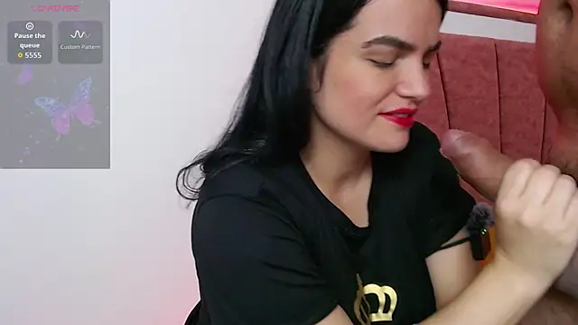 Snapshot of passionate_love22 chatting on January 11, 2026, 5:09 pm passionate love22 online show from January 11, 2026, 5:09 pm