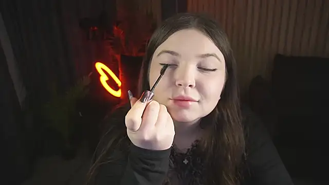 Snapshot of RosieMoons chatting on February 17, 2026, 8:17 pm RosieMoons online show from February 17, 2026, 8:17 pm