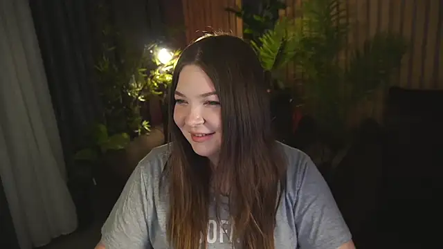 Snapshot of RosieMoons chatting on November 20, 2025, 8:09 pm RosieMoons online show from November 20, 2025, 8:09 pm