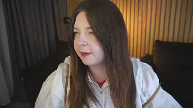 Snapshot of RosieMoons chatting on November 26, 2025, 8:09 pm RosieMoons online show from November 26, 2025, 8:09 pm