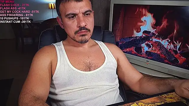 Snapshot of officeman7 chatting on March 10, 2025, 5:50 pm officeman7 online show from March 10, 2025, 5:50 pm