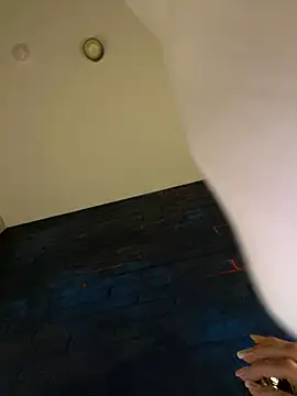 Snapshot of IzanamiTime chatting on January 21, 2025, 2:59 pm IzanamiTime online show from January 21, 2025, 2:59 pm