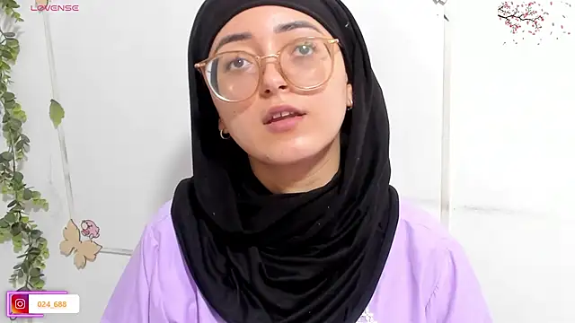 Snapshot of aysel_elid chatting on July 31, 2026, 4:04 pm aysel elid online show from July 31, 2026, 4:04 pm