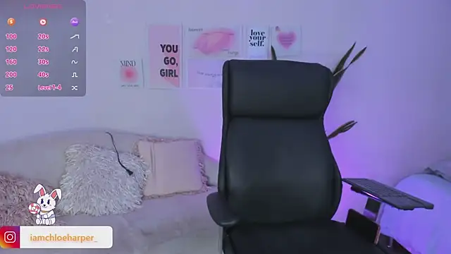 Snapshot of ChloeHarper_ chatting on March 1, 2025, 2:23 pm ChloeHarper online show from March 1, 2025, 2:23 pm