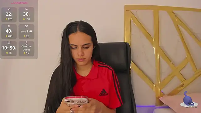 Snapshot of ChloeHarper_ chatting on March 12, 2025, 6:53 pm ChloeHarper online show from March 12, 2025, 6:53 pm