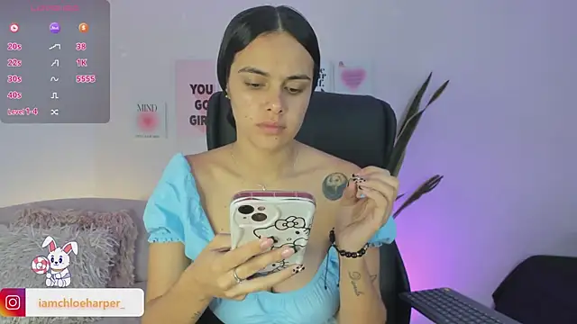 Snapshot of ChloeHarper_ chatting on February 24, 2025, 11:54 am ChloeHarper online show from February 24, 2025, 11:54 am