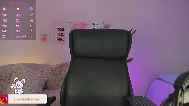 Snapshot of ChloeHarper_ chatting on March 1, 2025, 5:27 pm ChloeHarper online show from March 1, 2025, 5:27 pm