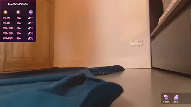 Snapshot of sorairosky chatting on December 3, 2025, 12:37 pm sorairosky online show from December 3, 2025, 12:37 pm