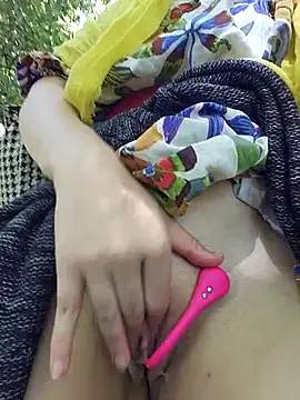 Exhibitionsplit online show from September 14, 2025, 12:49 pm