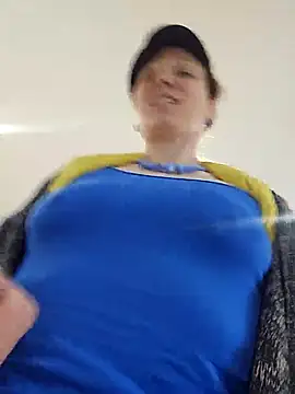 Exhibitionsplit online show from March 12, 2025, 12:15 pm