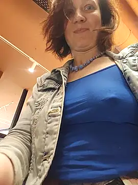 Exhibitionsplit online show from March 8, 2025, 2:30 pm