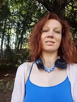 Exhibitionsplit online show from September 29, 2025, 11:49 am