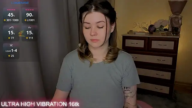 cutie mili online show from March 11, 2026, 9:14 am