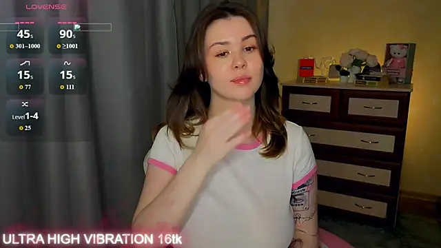 Snapshot of cutie_mili chatting on May 21, 2026, 12:02 pm cutie mili online show from May 21, 2026, 12:02 pm