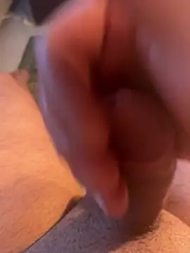 azginnn35 online show from April 2, 2026, 12:12 pm