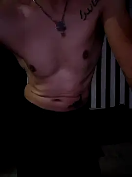 Snapshot of pretorianoo53 chatting on December 14, 2025, 4:40 am pretorianoo53 online show from December 14, 2025, 4:40 am