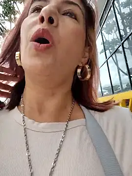 scarlett moore online show from January 14, 2026, 2:42 pm